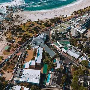 https://tidal-view-apartments-camps-bay.hotels-capetown.com